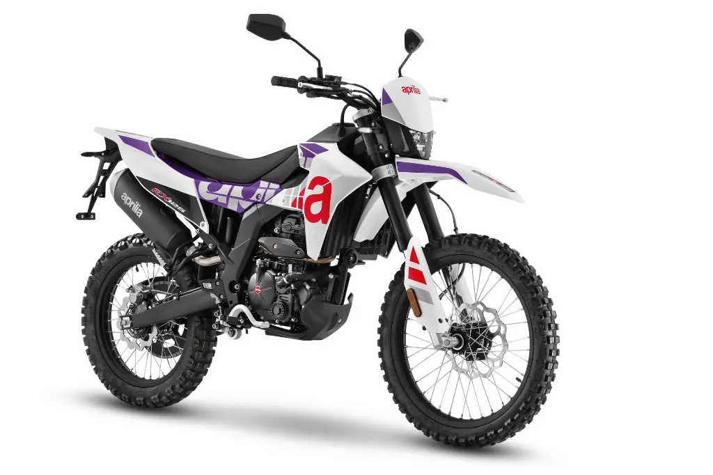 Aprilia_RX-125_Cubozoa-White_3-4-ant-dx.webp