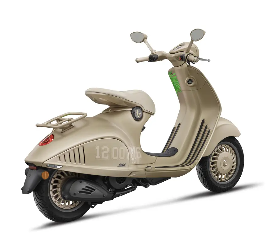 Vespa-946-Dragon_3-4-post-dx-853x800.webp