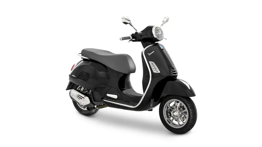 Vespa_GTS_125_Nero-Convinto_3-4-ant-dx-1100x619.webp