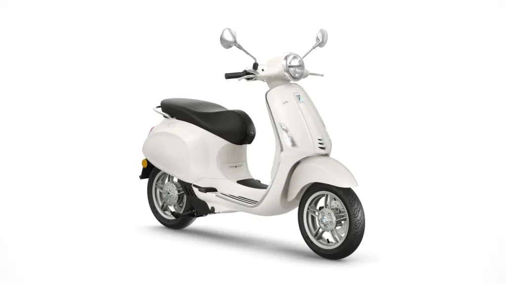 Vespa_Primavera_Elettrica_BiancoInnocente_3-4-Ant-DX-1100x619.webp