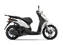 Piaggio_Liberty-S_125_Bianco-Luna_Lat-dx-1100x786.webp