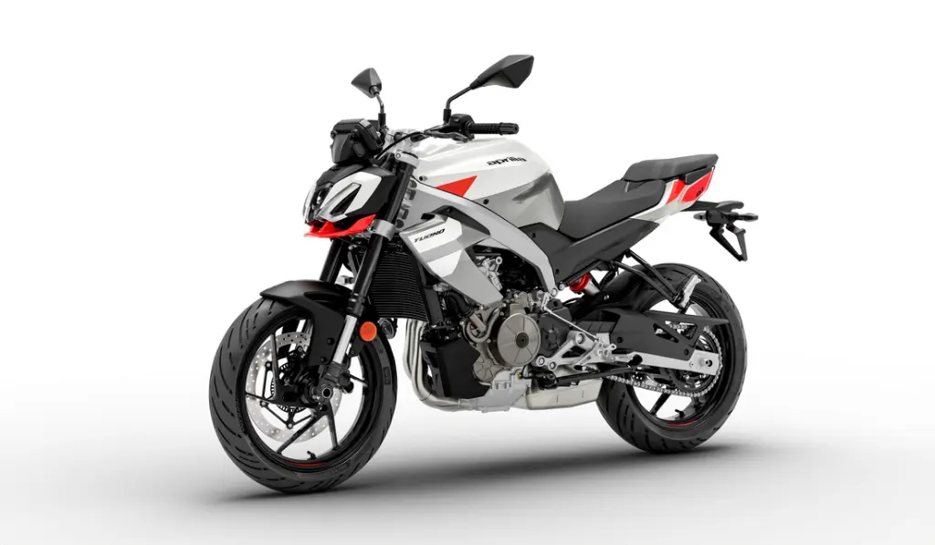 Aprilia_Tuono-457_Puma-Grey_3-4-ant-sx-1100x642.webp
