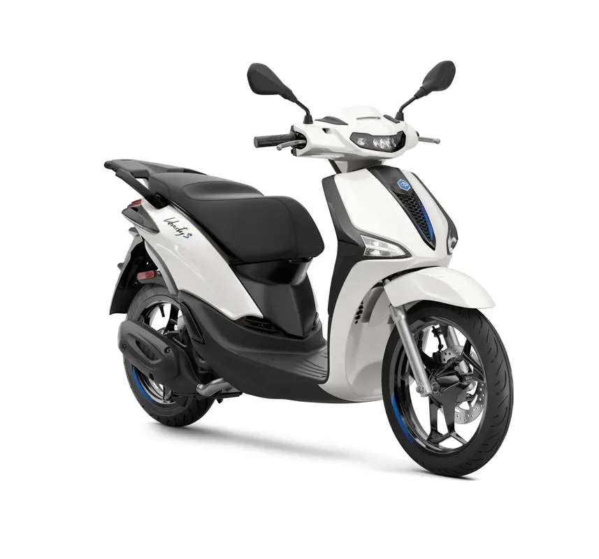 Piaggio_Liberty-S_50_Bianco-Luna_3-4-ant-dx-857x800.webp