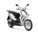 Piaggio_Liberty_50_Bianco-Luna_3-4-ant-dx-857x800.webp