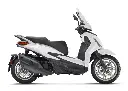 Piaggio_Beverly_400_Bianco-Luna_Lat-dx-1100x786.webp