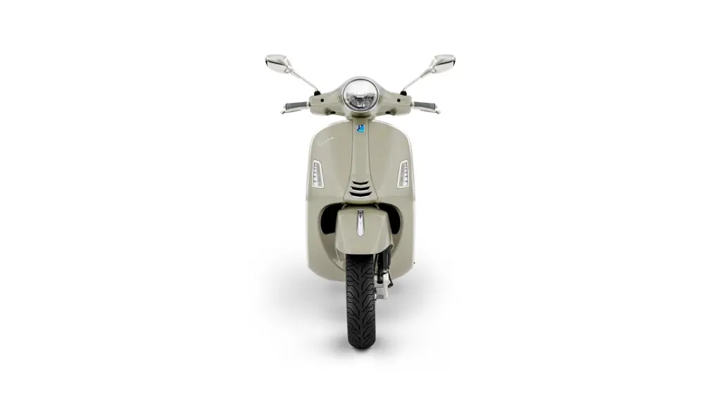 Vespa_GTS_125_Beige-Avvolgente_Frontale-1100x619.webp