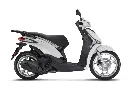 Piaggio_Liberty_125_Bianco-Luna_Lat-dx-1100x786.webp
