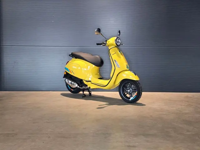 Vespa PRIMAVERA 125 S E5+ | ABS | NEW | NUR IN GELB