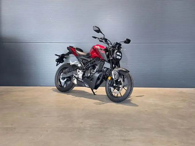 Honda CB125R