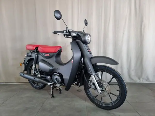 Honda Super Cub | C125 | NEU | Modell 25