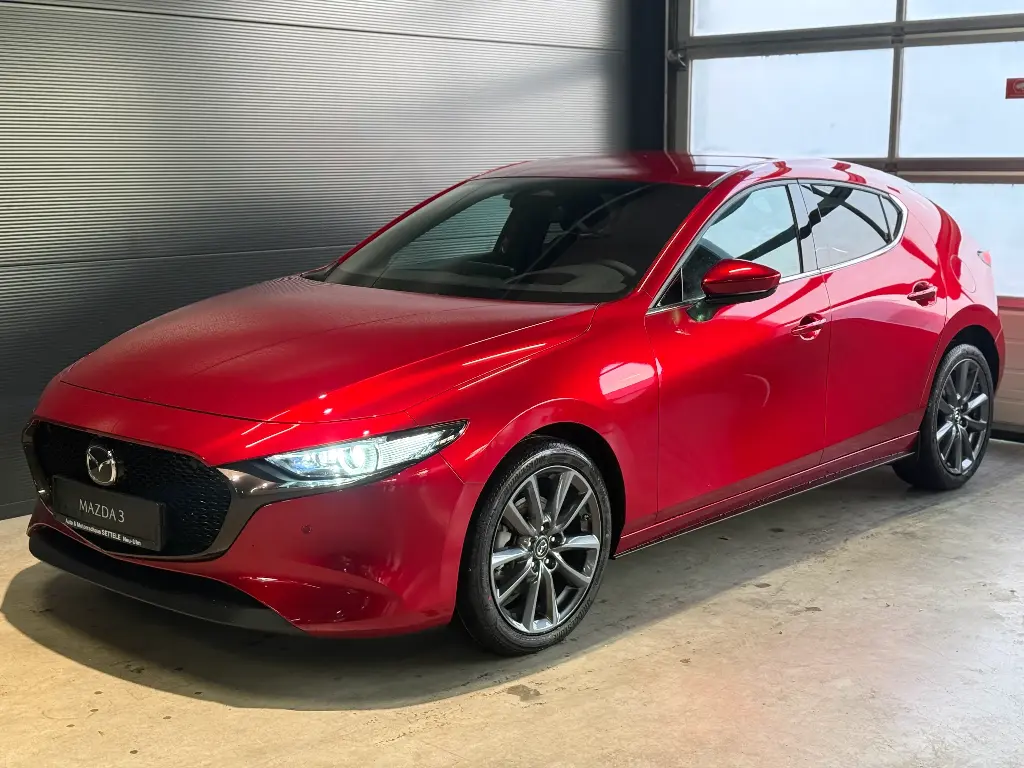 Mazda 3 2.5L e-SKYACTIV G 140ps 