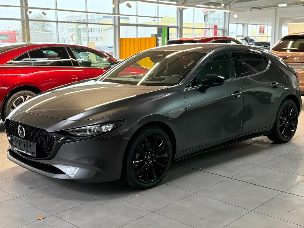 Mazda 3 2.5L e-SKYACTIV G 140ps 6AT Homura/SHZ/Kamera/