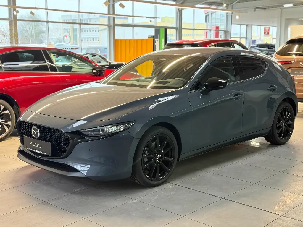 Mazda 3 140PS 6AT Homura/Kamera/Navi/Acc/Head-Up/Alexa 